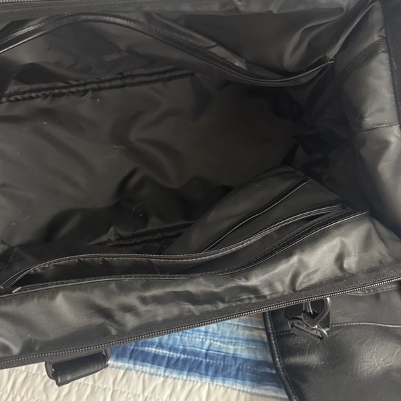 Beis Mini Weekender - Picture 5 of 5